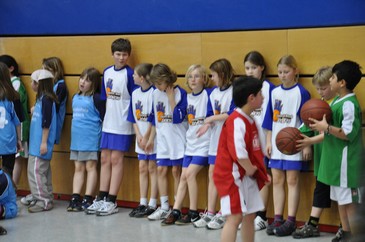 Basketball003.jpg