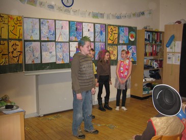 b032.jpg