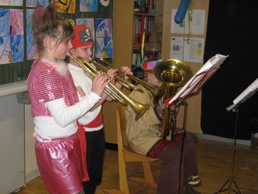 b037.jpg